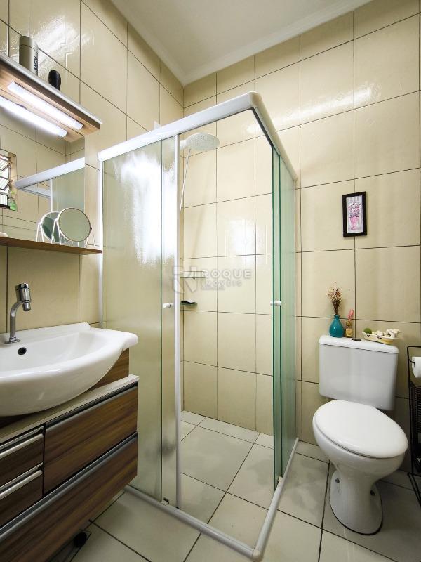 Casa Residencial à venda no bairro Jardim Residencial Graminha III: WC SUÍTE