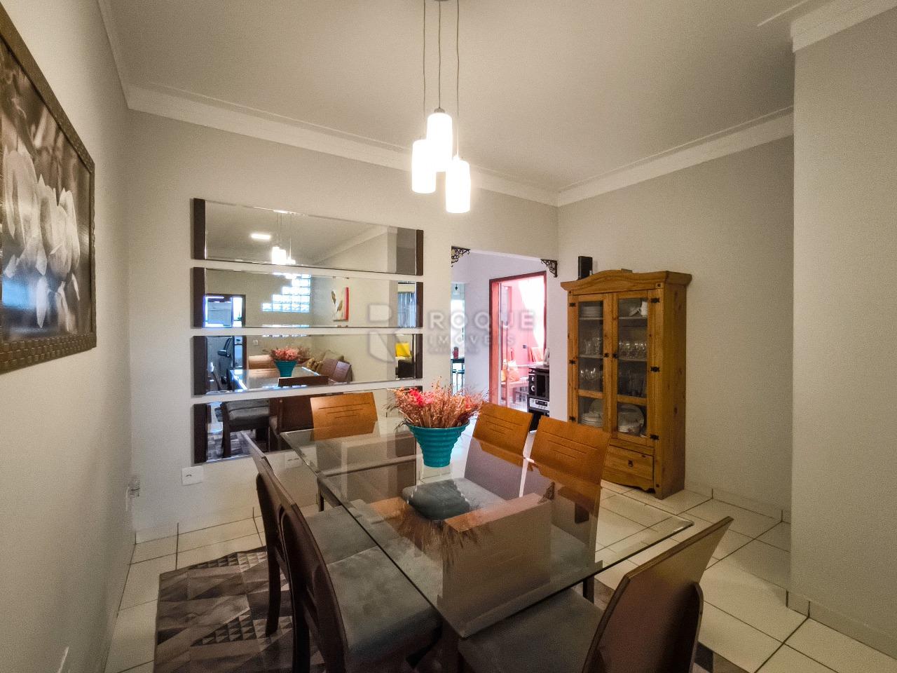 Casa Residencial à venda no bairro Jardim Residencial Graminha III: SALA DE JANTAR