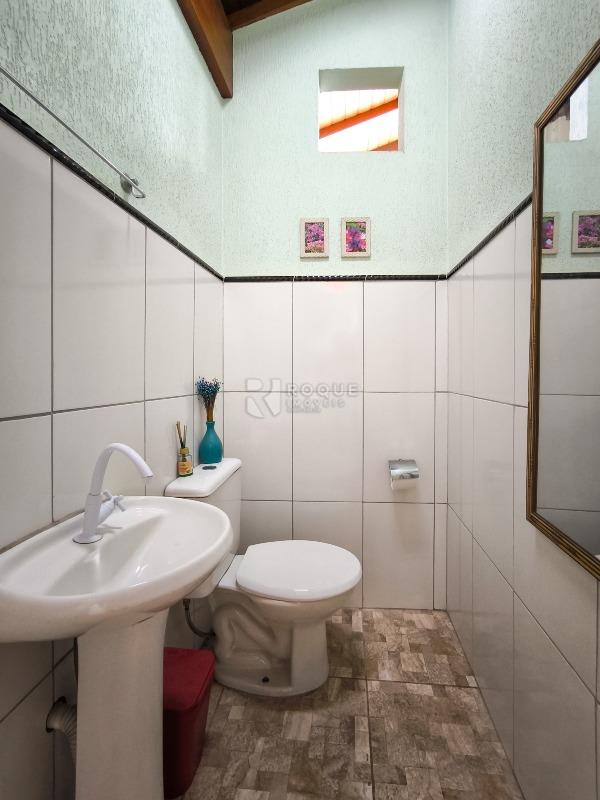 Casa Residencial à venda no bairro Jardim Residencial Graminha III: WC ÁREA GOURMET