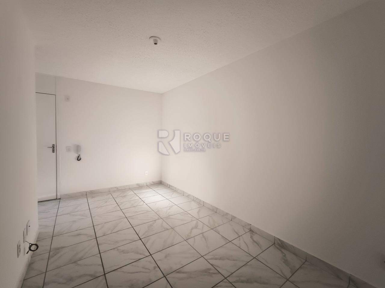 Apartamento à venda no bairro Parque Hippolyto: SALA DE ESTAR