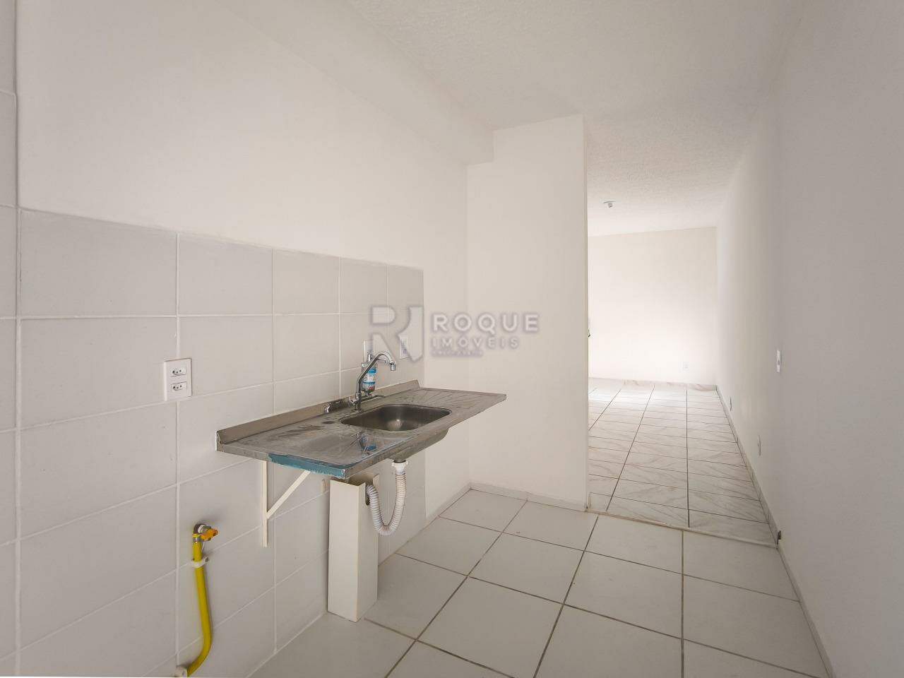 Apartamento à venda no bairro Parque Hippolyto: COZINHA