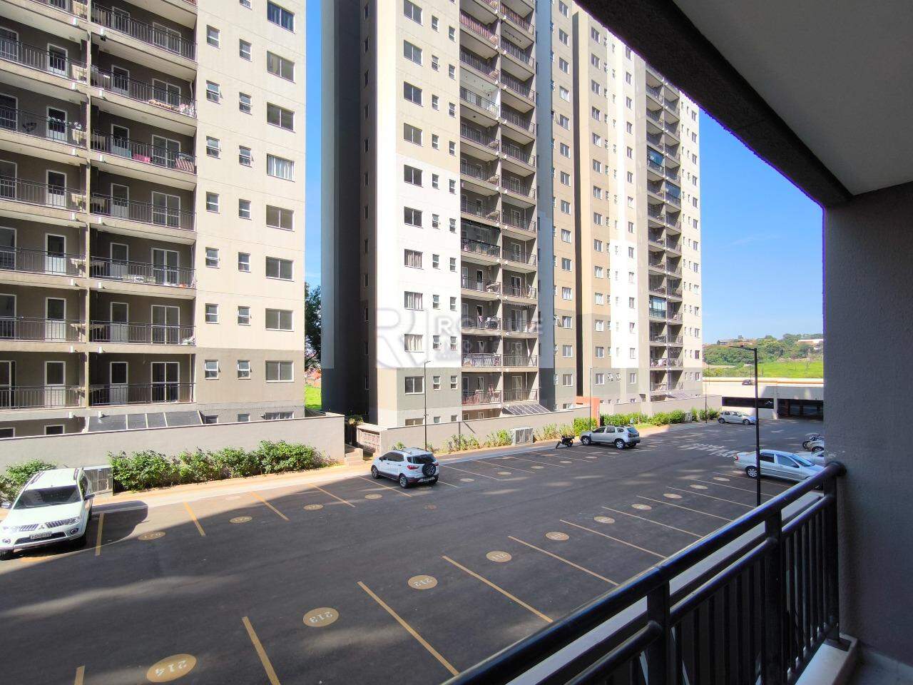 Apartamento à venda no bairro Jardim Esteves: VISTA PARCIAL