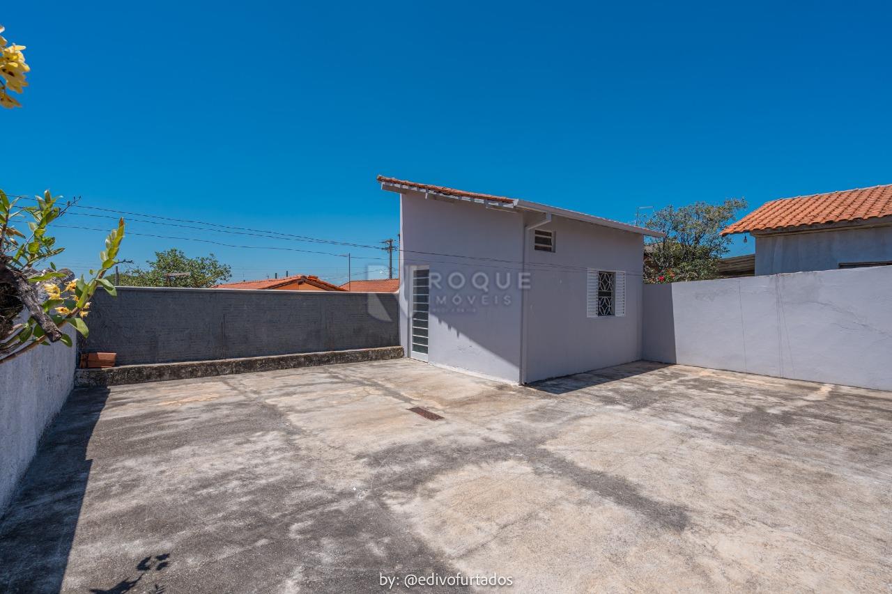 Casa Residencial à venda no bairro Jardim Nova Suiça: EDÍCULA