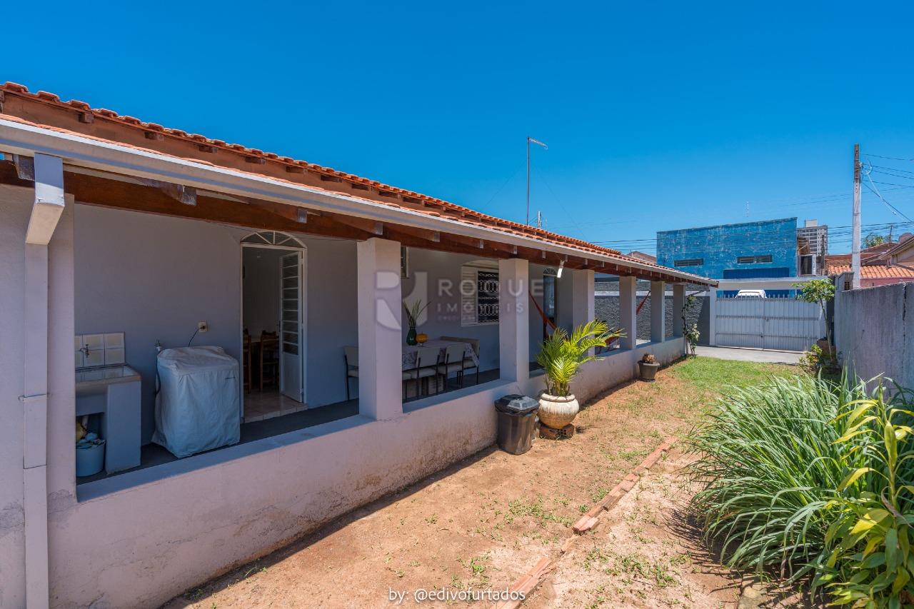 Casa Residencial à venda no bairro Jardim Nova Suiça: QUINTAL