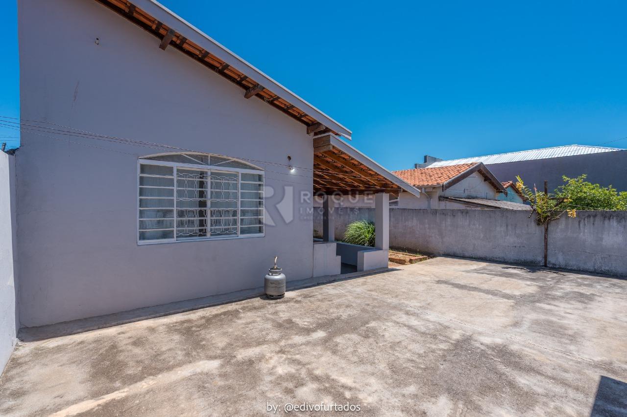 Casa Residencial à venda no bairro Jardim Nova Suiça: QUINTAL