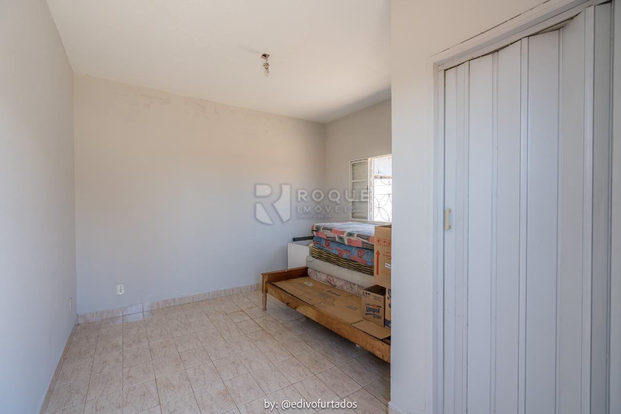 Casa Residencial à venda no bairro Jardim Nova Suiça: SUÍTE