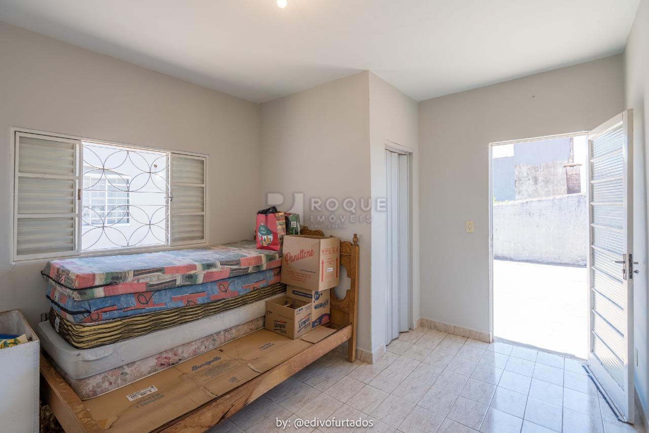 Casa Residencial à venda no bairro Jardim Nova Suiça: SUÍTE