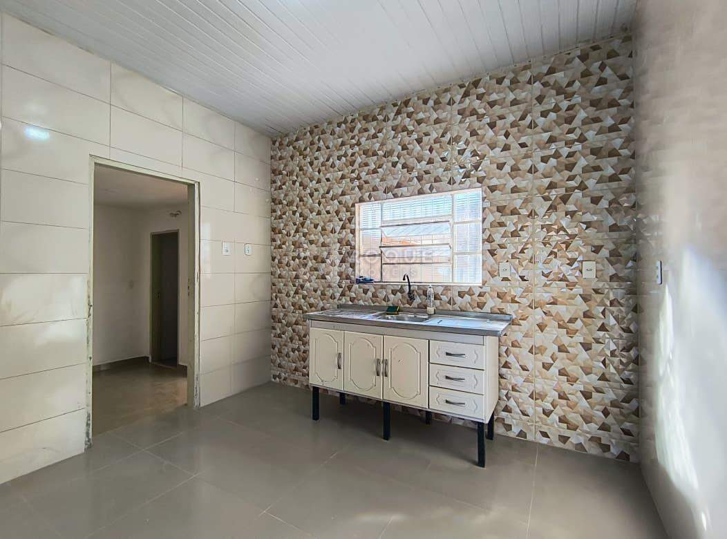 Casa Residencial para aluguel no bairro Vila Queiroz: Cozinha 