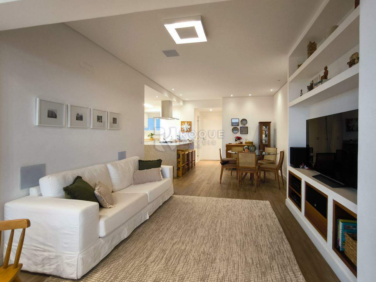 Apartamento à venda no bairro Vila Cristovam: SALA DE ESTAR