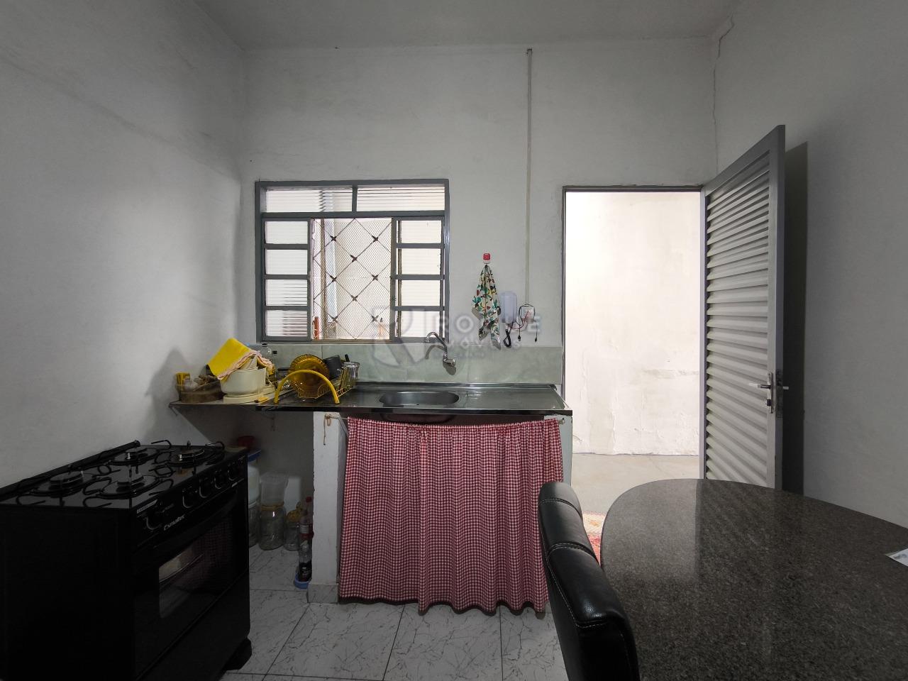 Casa Residencial à venda no bairro Jardim Nova Europa: COZINHA CASA 1