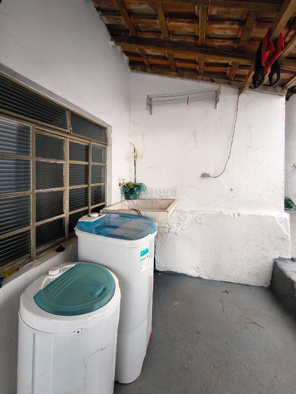 Casa Residencial à venda no bairro Jardim Nova Europa: LAVANDERIA