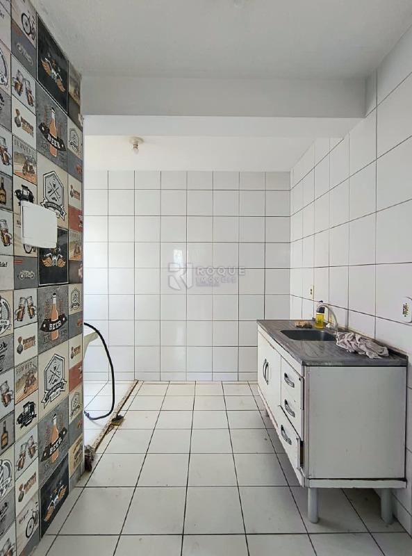 Apartamento para aluguel no bairro Residencial Rubi: Cozinha 