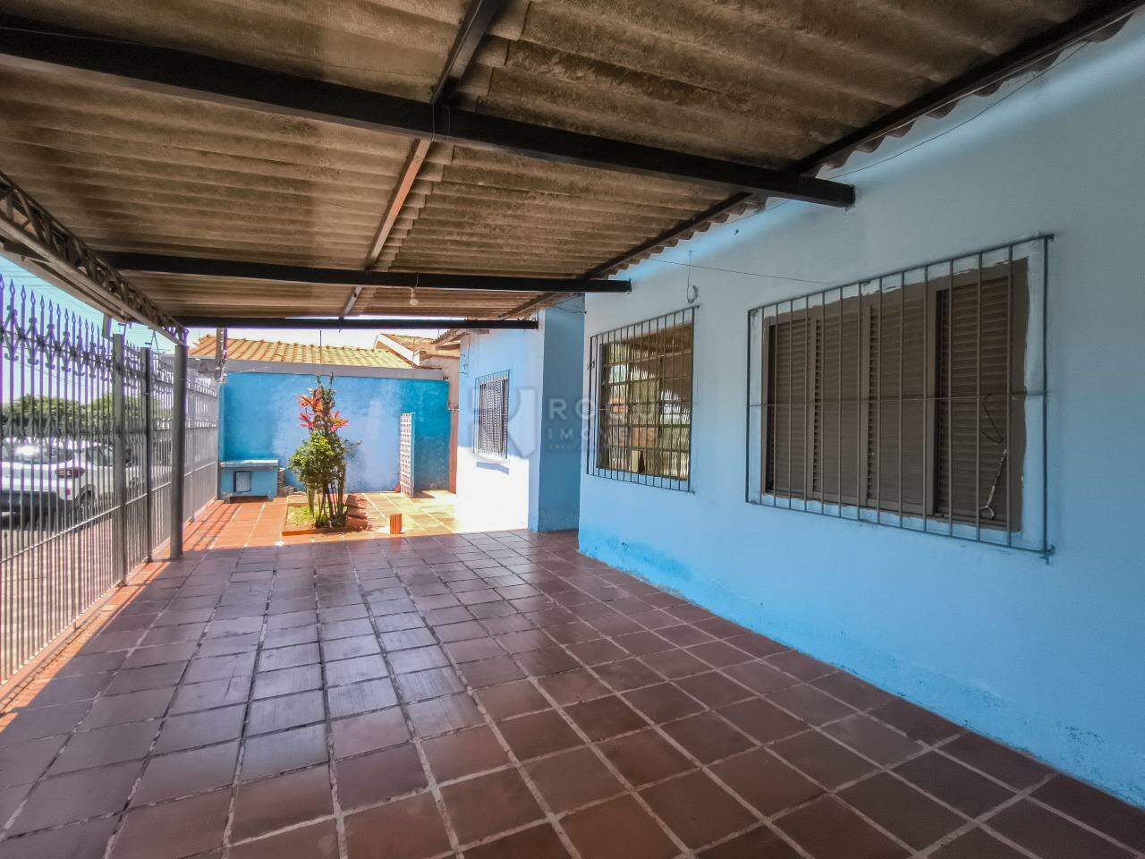 Casa Residencial à venda no bairro Jardim Vista Alegre: FRENTE