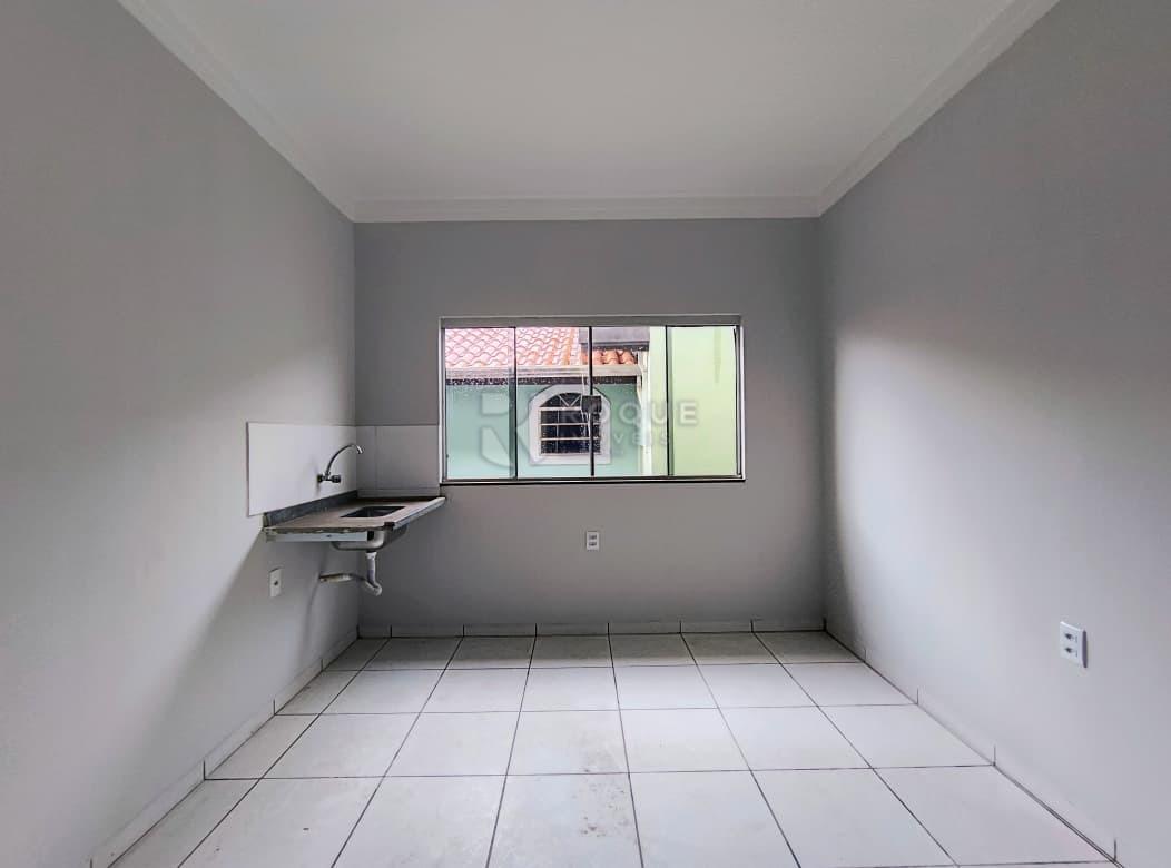 Casa Residencial para aluguel no bairro Jardim Residencial Santa Amália: Dormitório 01