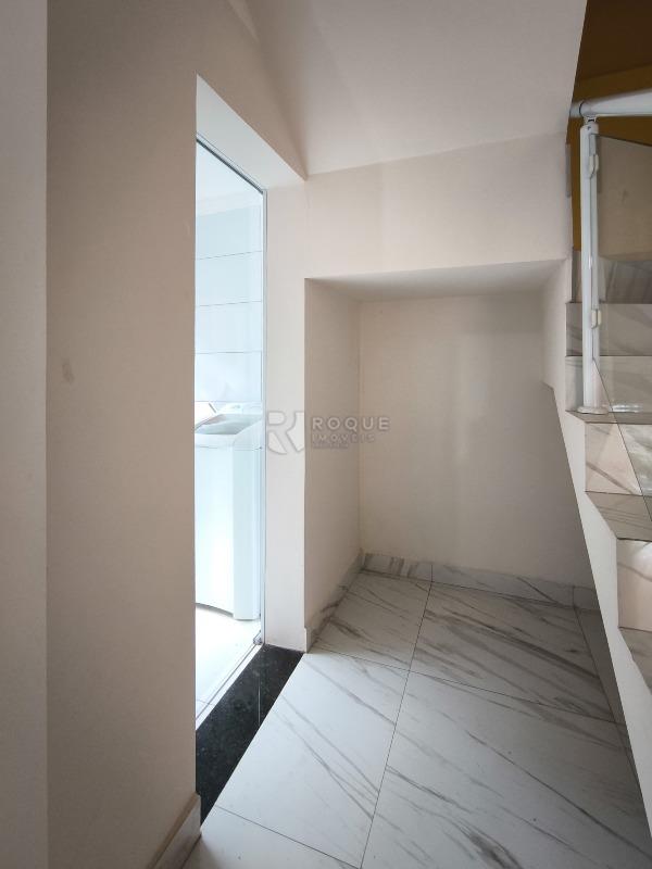 Chácara à venda no bairro Recanto dos Laranjais: ÁREA DE SERVIÇO