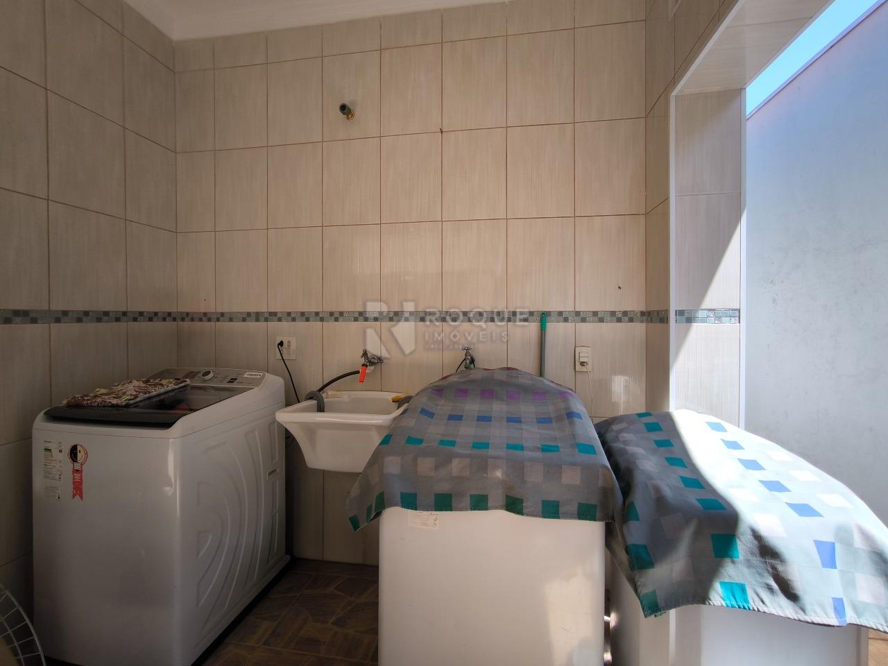 Casa Residencial à venda no bairro Jardim Barão de Limeira: LAVANDERIA