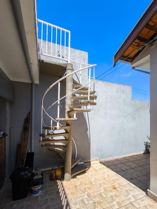 Casa Residencial à venda no bairro Jardim Barão de Limeira: ACESSO AO TERRAÇO