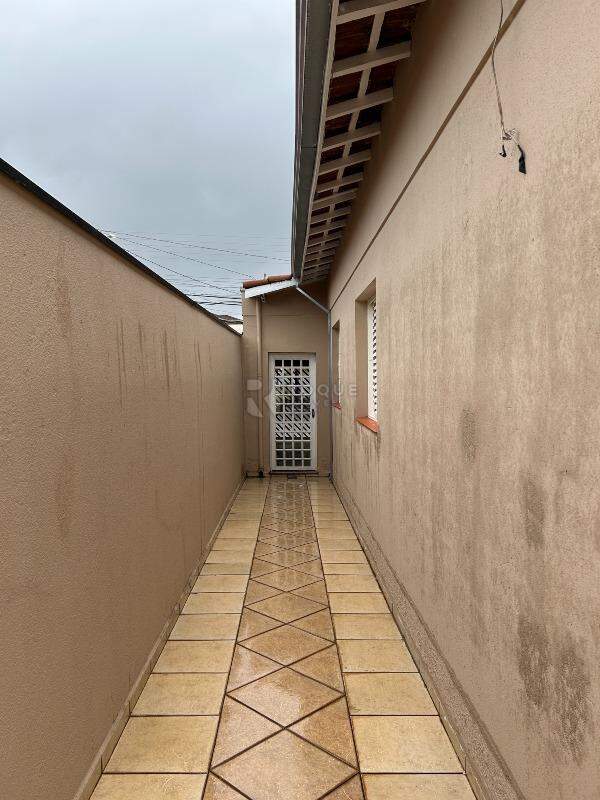 Casa Residencial para aluguel no bairro Vila Piza: Corredor 2