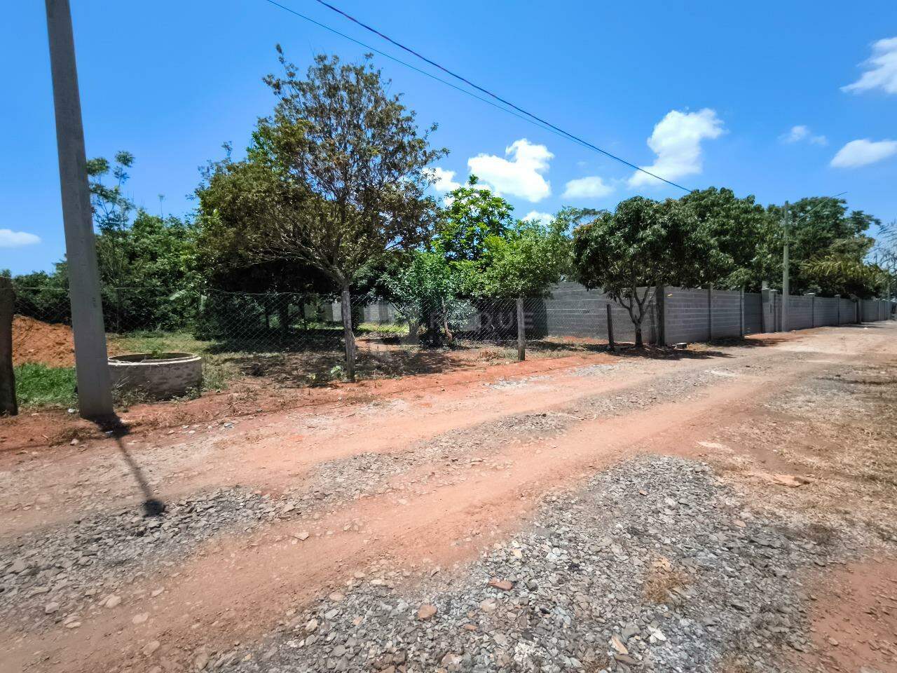 Chácara à venda no bairro Pires de Cima: 