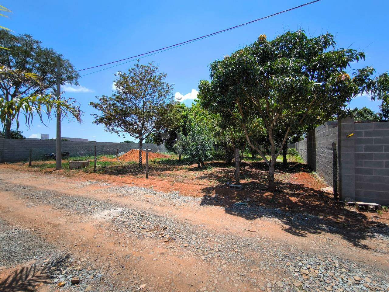 Chácara à venda no bairro Pires de Cima: 