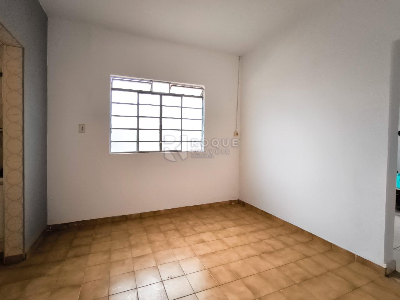 Casa Residencial à venda no bairro Vila Cristovam: SALA DE JANTAR