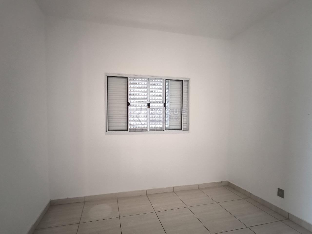 Casa Residencial à venda no bairro Vila Cristovam: DORMITÓRIO 1