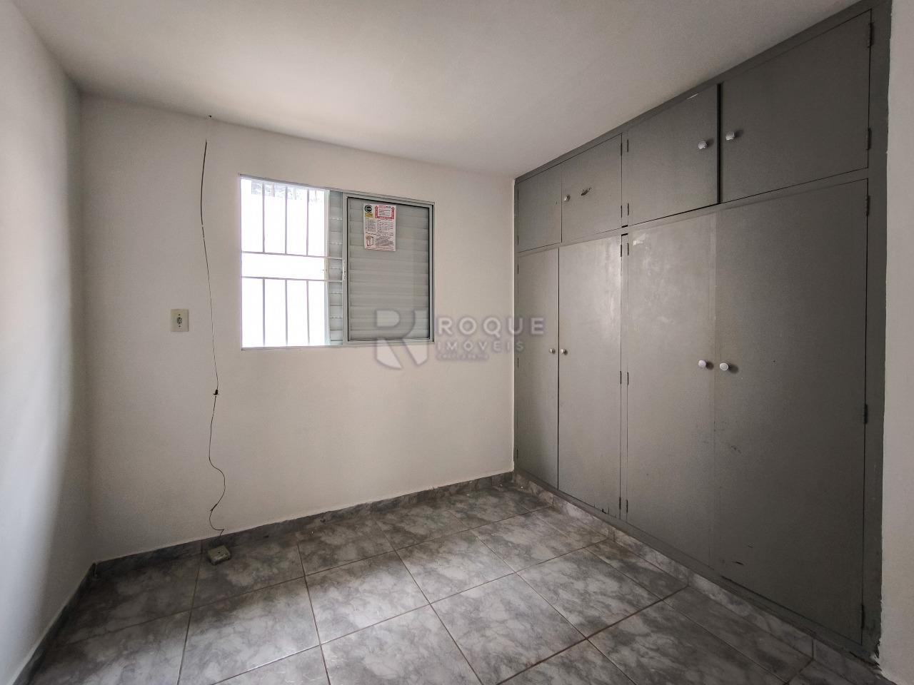 Casa Residencial à venda no bairro Vila Cristovam: DORMITÓRIO  3