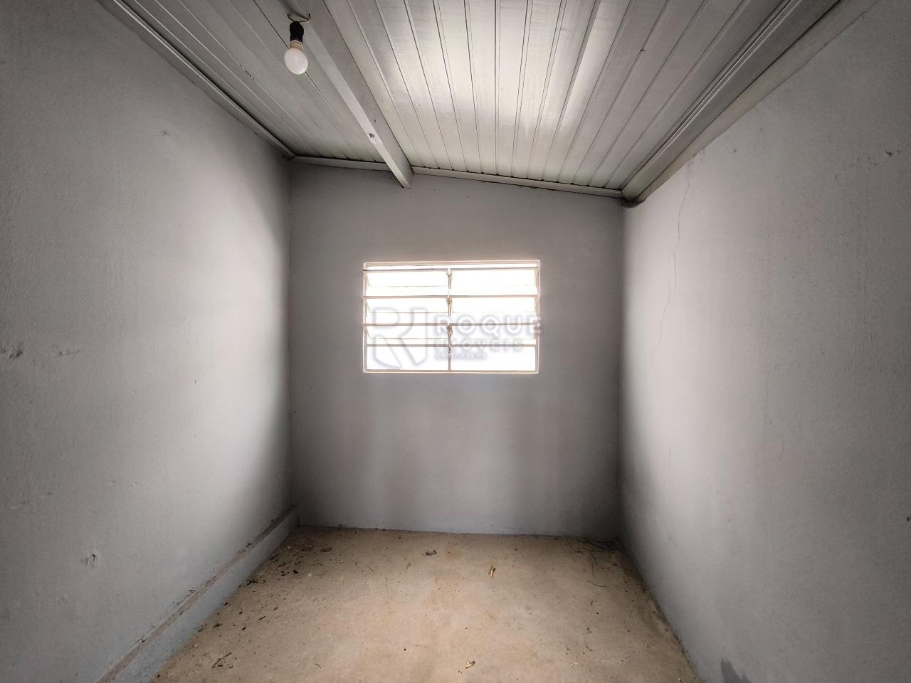 Casa Residencial à venda no bairro Vila Cristovam: DESPEJO