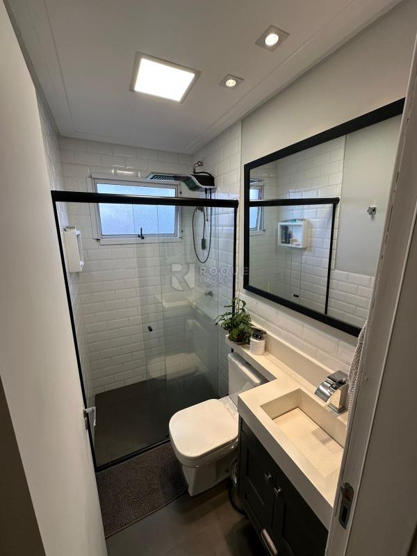 Apartamento à venda no bairro Condomínio Varandas I: 