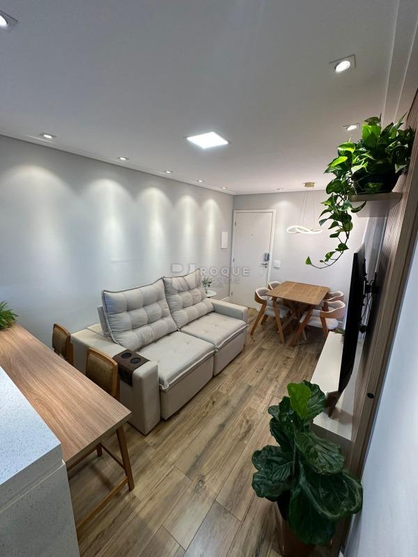 Apartamento à venda no bairro Condomínio Varandas I: 