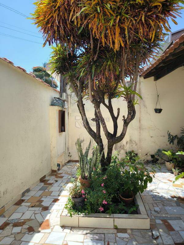 Casa Residencial à venda no bairro Jardim São Lourenço: JARDIM