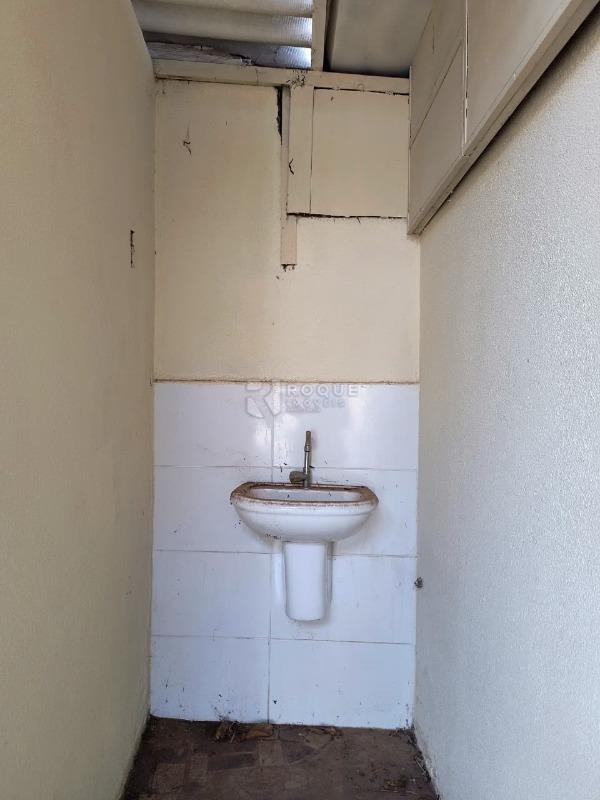 Salão para aluguel no bairro Jardim Brasil: Lavanderia 