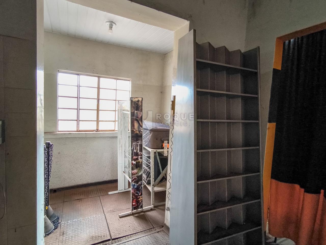 Casa Comercial à venda no bairro Centro: SALA 3