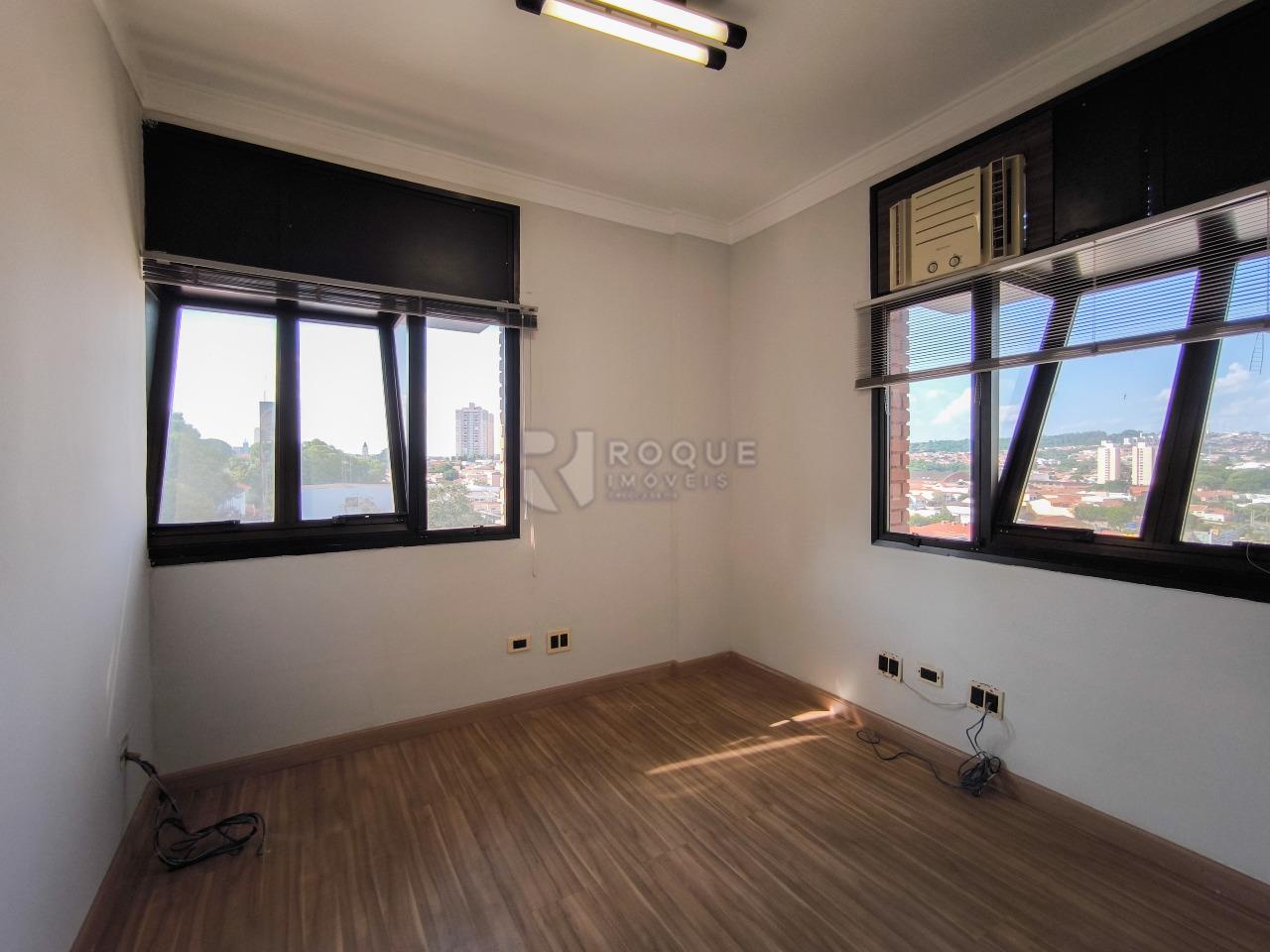 Salas/Conjuntos à venda no bairro Centro: SALA 3