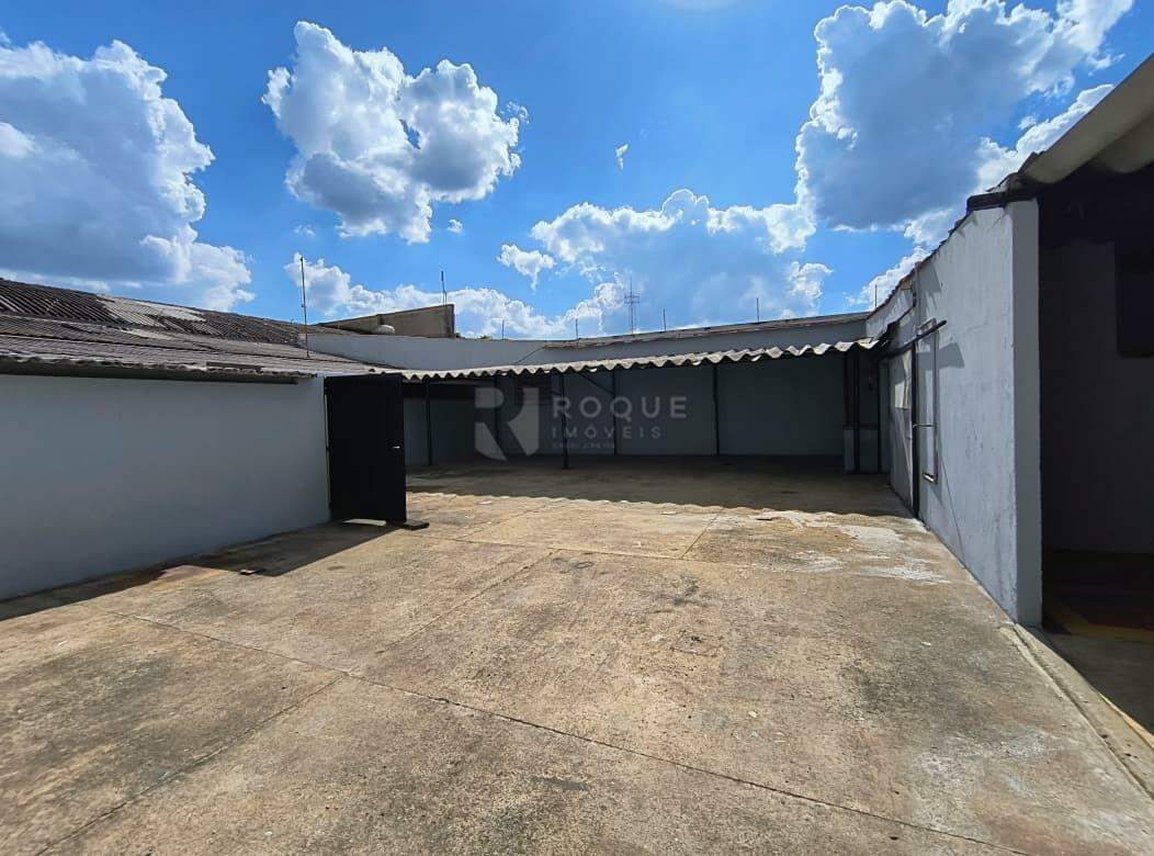 Barracão/Galpão para aluguel no bairro Jardim Nossa Senhora de Fátima: Salão
