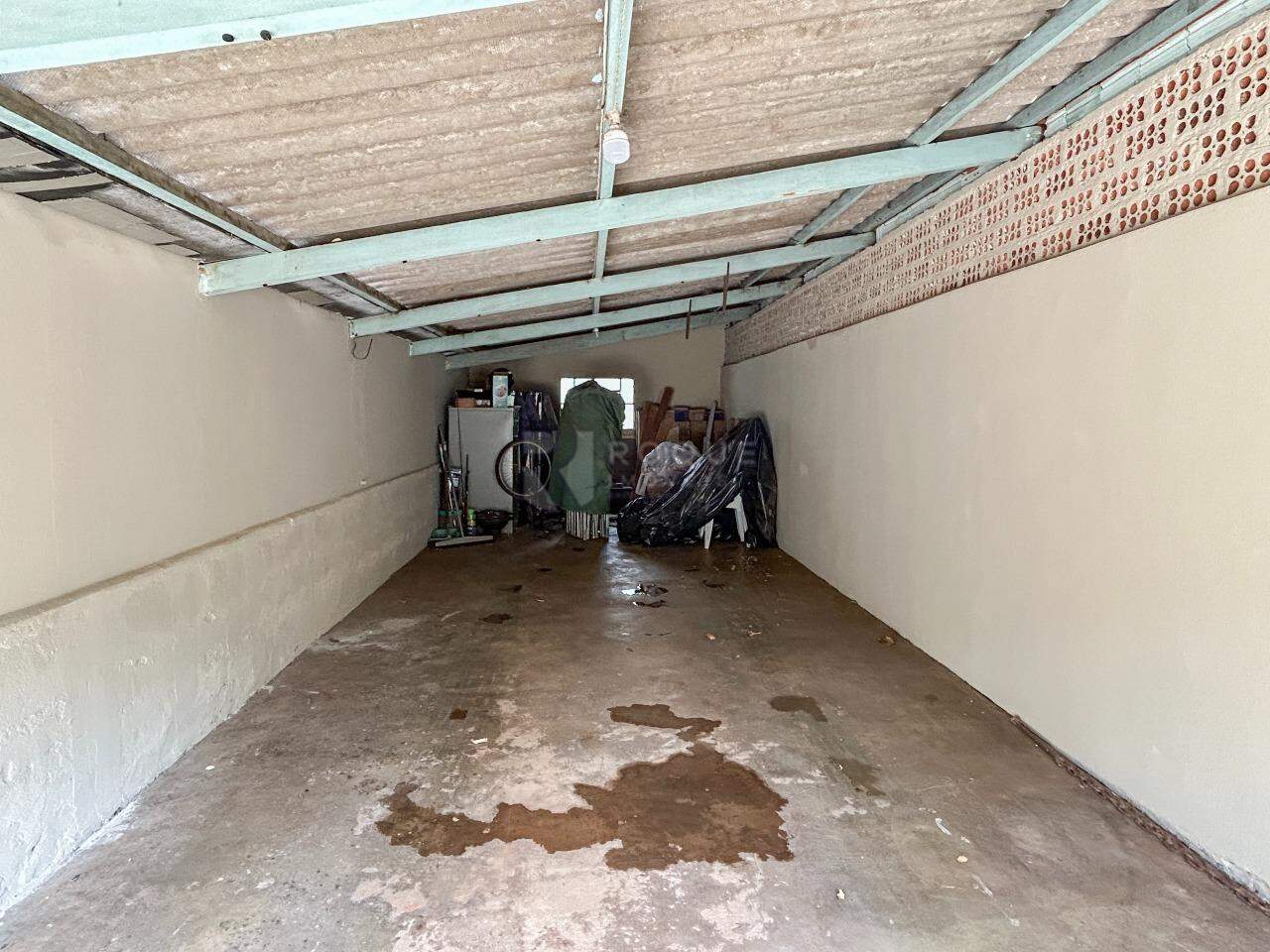 Salão para aluguel no bairro Tatu: Rancho 