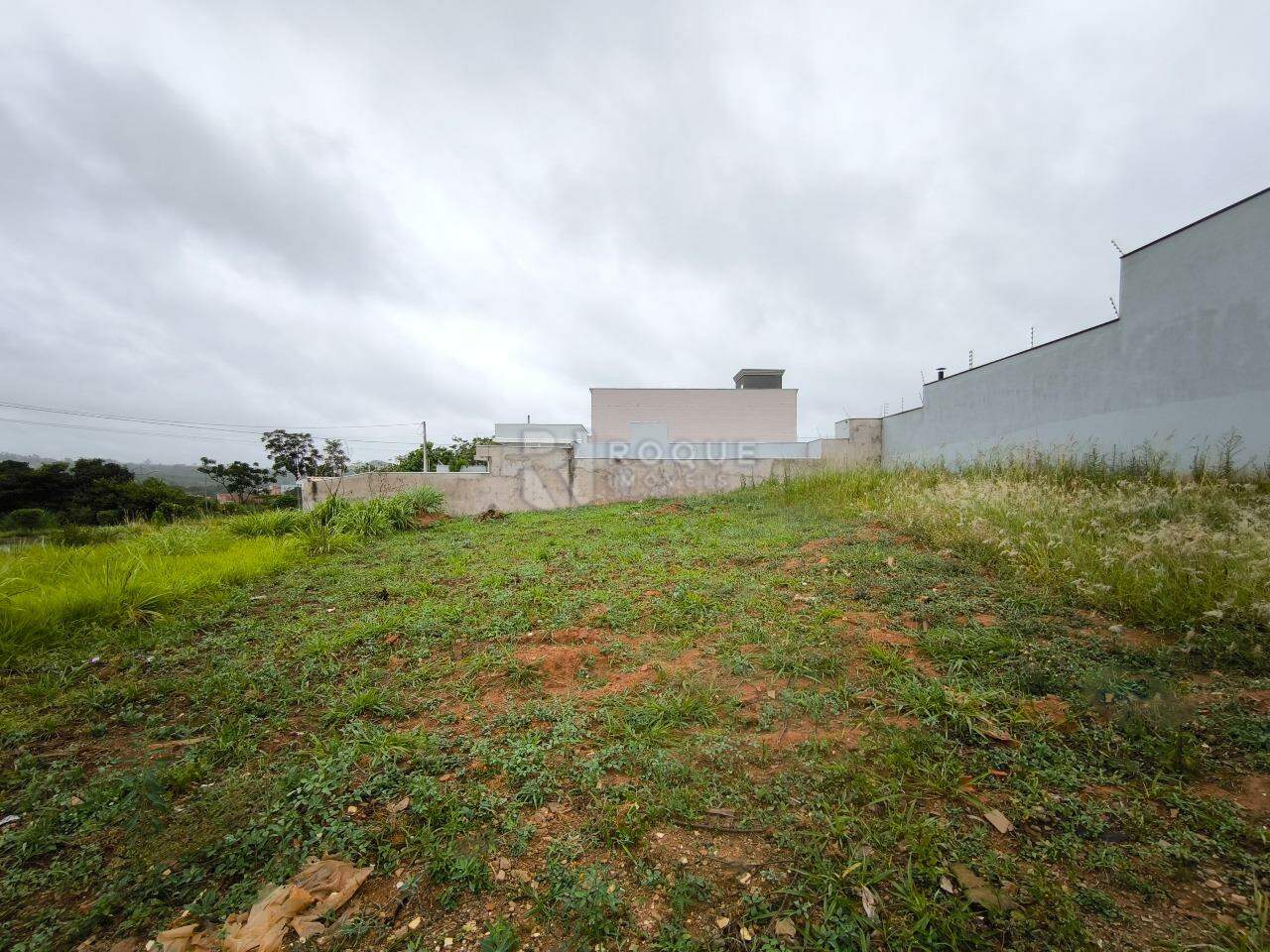 Terreno à venda no bairro Jardim Marajoara: 