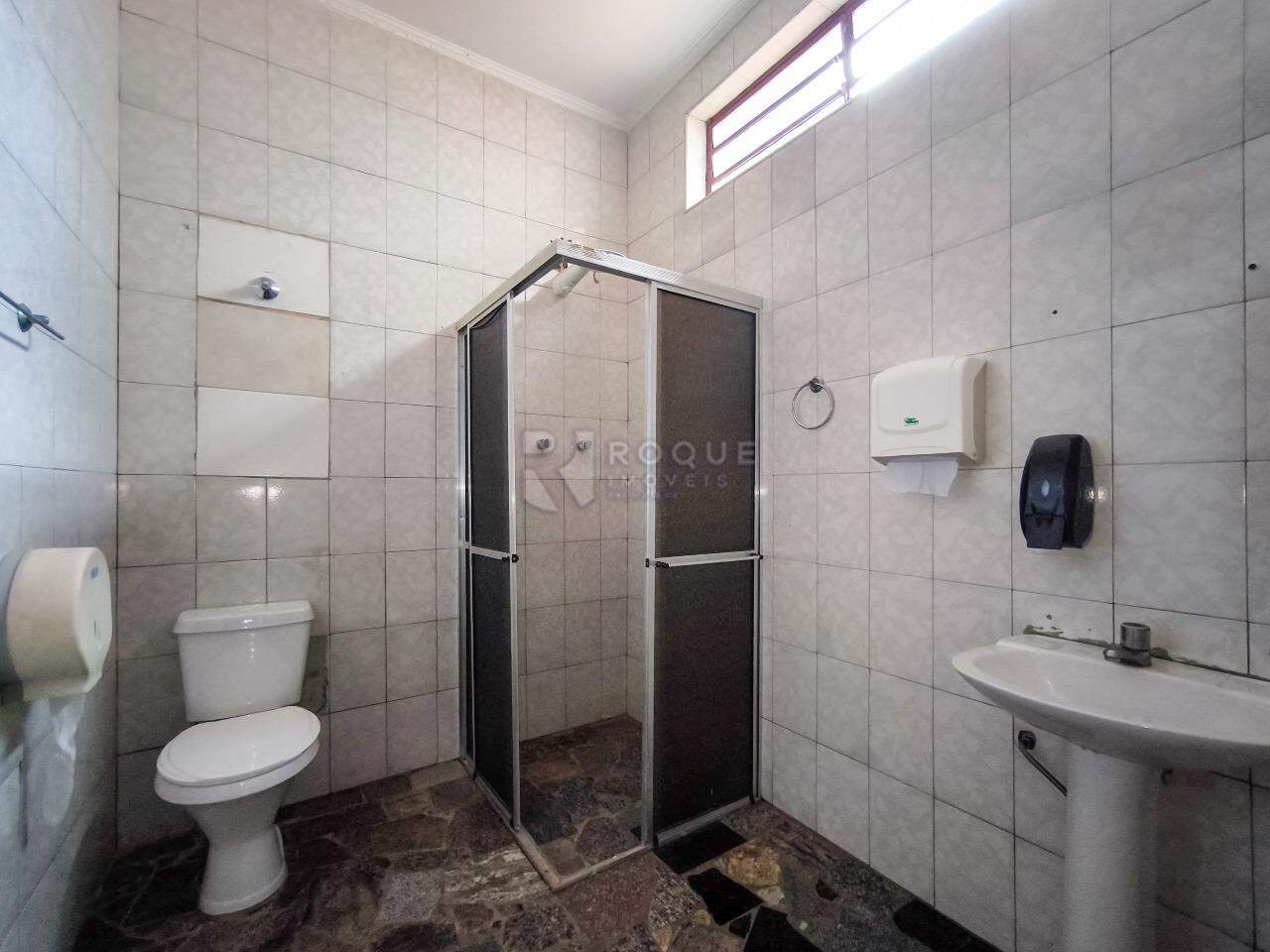 Barracão/Galpão para aluguel no bairro Jardim Esmeralda: BANHEIRO MASCULINO