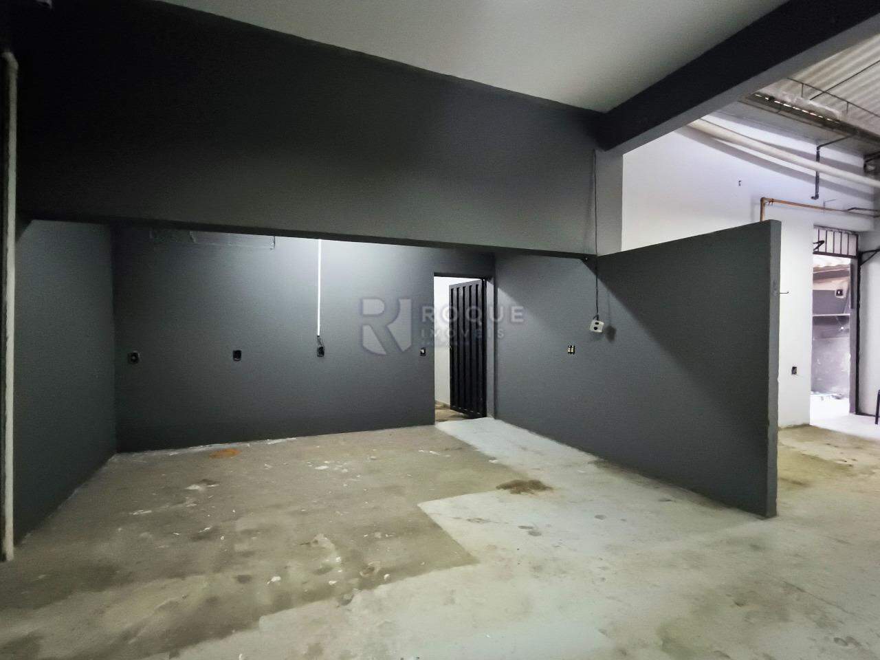 Barracão/Galpão para aluguel no bairro Jardim Esmeralda: SALÃO