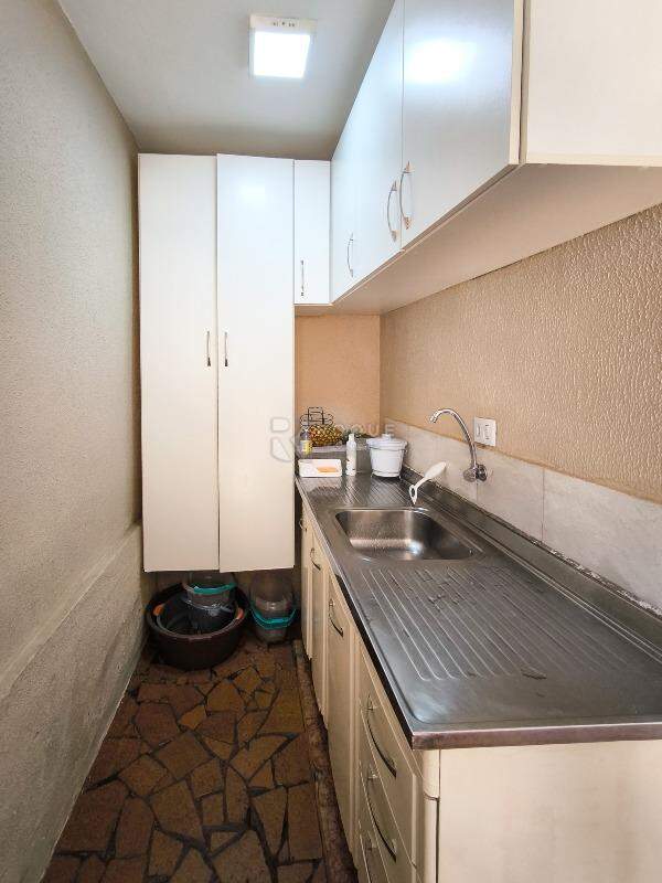 Casa Residencial à venda no bairro Vila Claudia: COZINHA