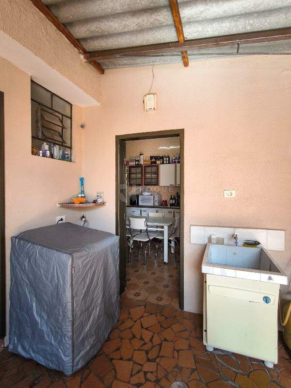 Casa Residencial à venda no bairro Vila Claudia: LAVANDERIA