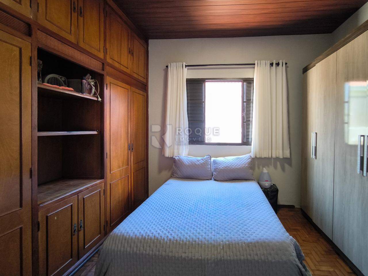 Casa Residencial à venda no bairro Vila Claudia: DORMITÓRIO