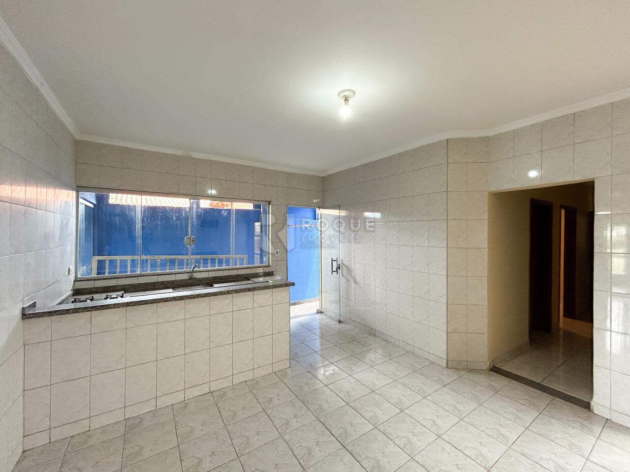Casa com salão para aluguel no bairro Jardim Ibirapuera: Copa