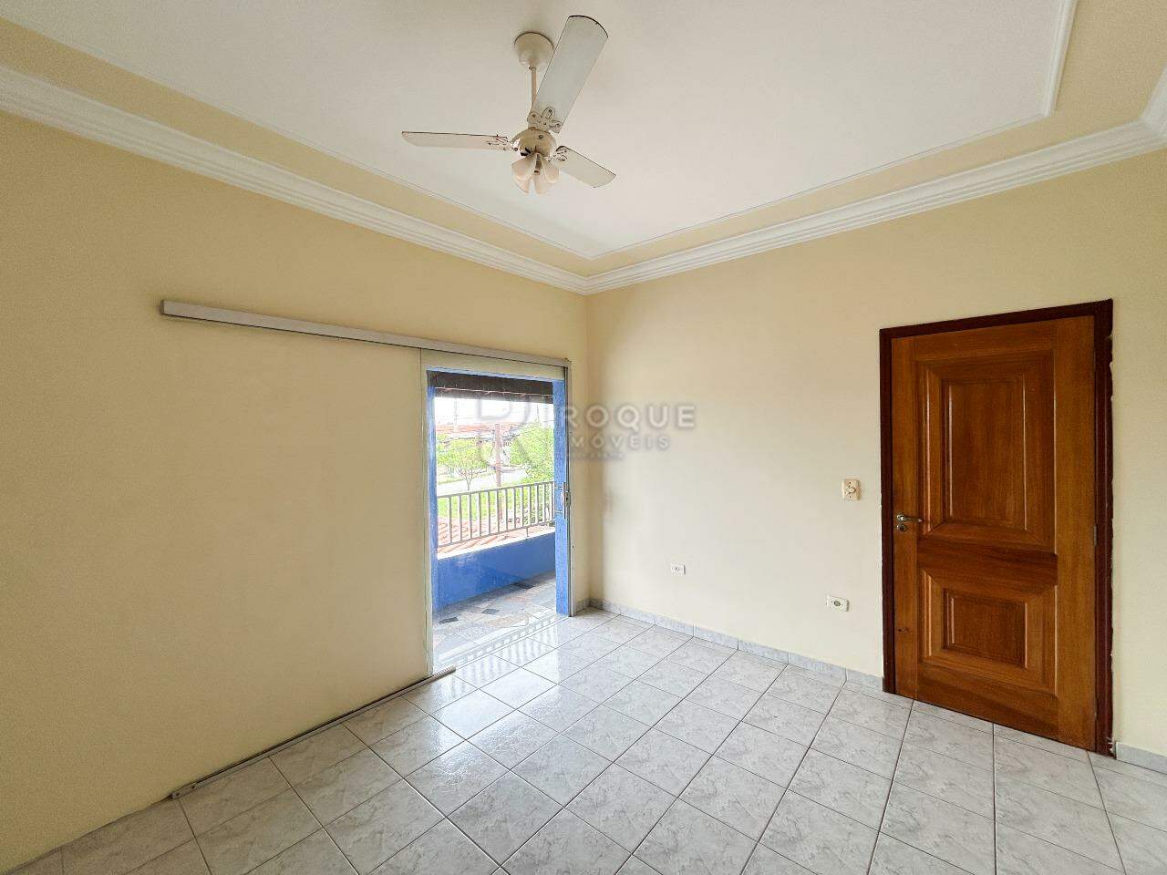 Casa com salão para aluguel no bairro Jardim Ibirapuera: Sala