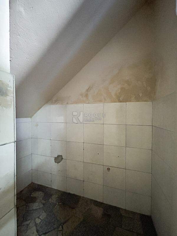 Casa com salão para aluguel no bairro Jardim Ibirapuera: Despensa salão