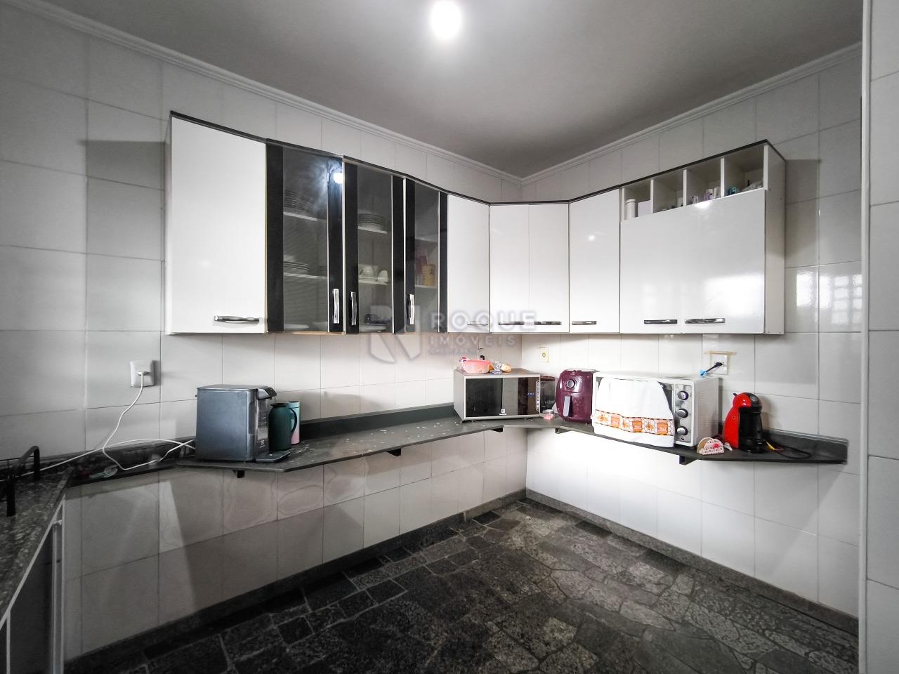 Casa Residencial à venda no bairro Vila Piza: COZINHA