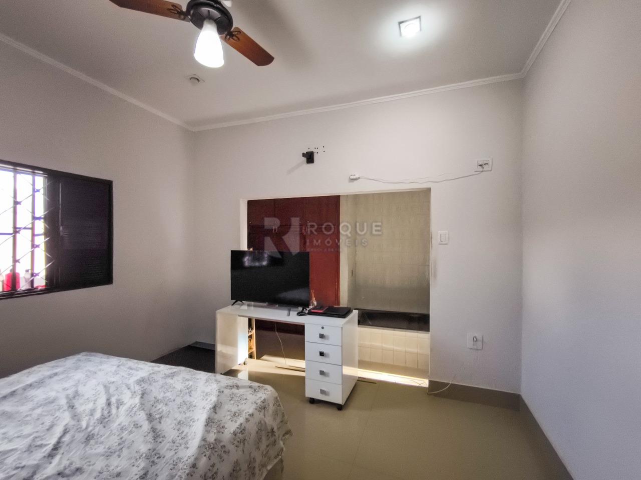 Casa Residencial à venda no bairro Vila Piza: SUÍTE