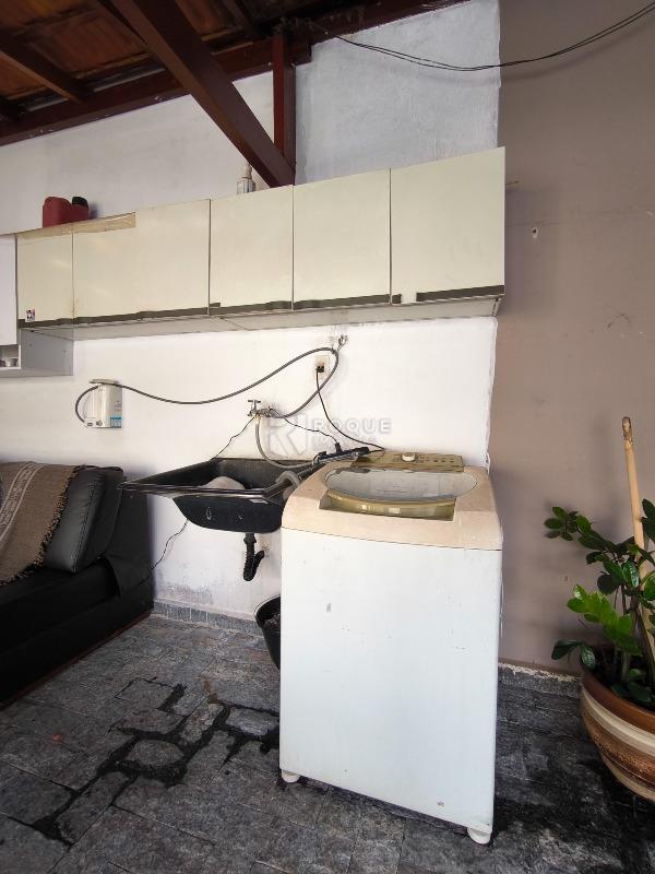 Casa Residencial à venda no bairro Vila Piza: LAVANDERIA 2
