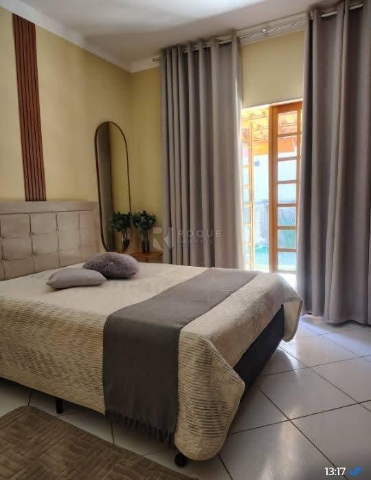 Casa Residencial à venda no bairro Jardim Olga Veroni: 