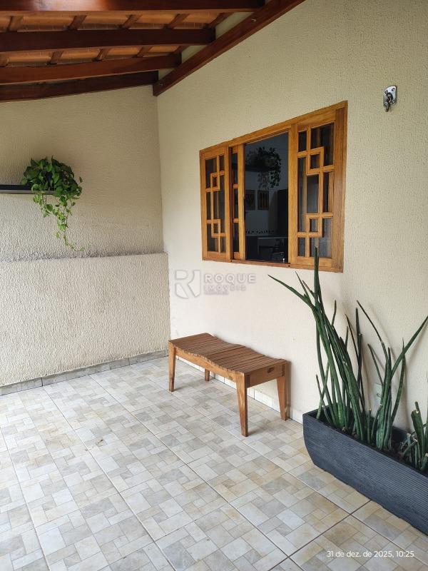 Casa Residencial à venda no bairro Jardim Olga Veroni: 